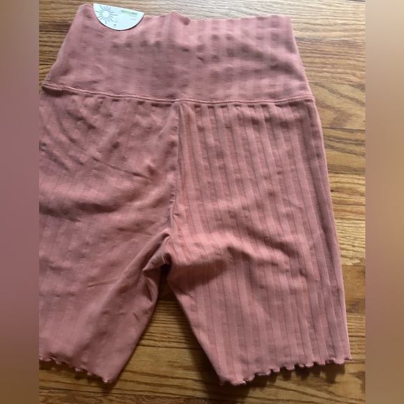 Women's Mauve Ruffle Hem Shorts - Picture 6 of 7